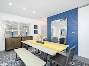 206 E Oceanfront, Newport Beach CA 92661