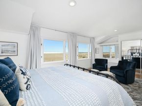 206 E Oceanfront, Newport Beach CA 92661