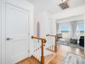 206 E Oceanfront, Newport Beach CA 92661