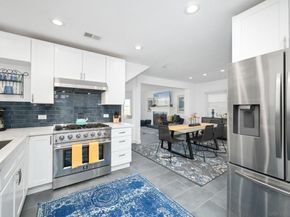 206 E Oceanfront, Newport Beach CA 92661