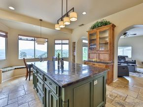 1152 Stoneridge Dr., El Cajon CA 92021