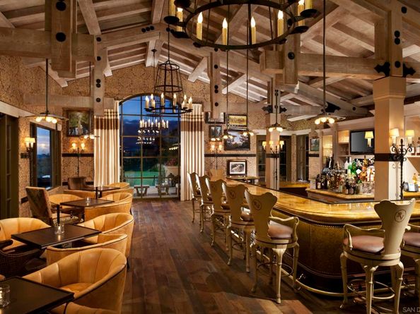 6122 Calle Valencia 2B2, Rancho Santa Fe CA 92067