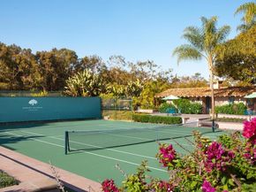 6122 Calle Valencia 2B2, Rancho Santa Fe CA 92067