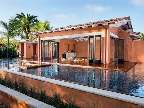 6122 Calle Valencia 2B2, Rancho Santa Fe CA 92067