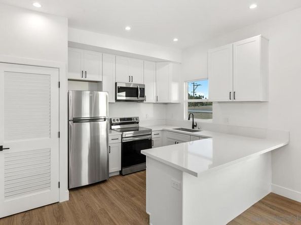 4821 4823 Iroquois Ave, San Diego CA 92117