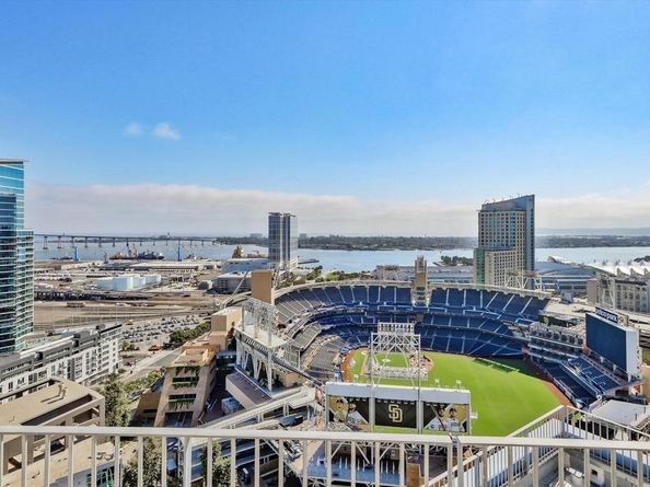 350 11th Ave 922, San Diego CA 92101