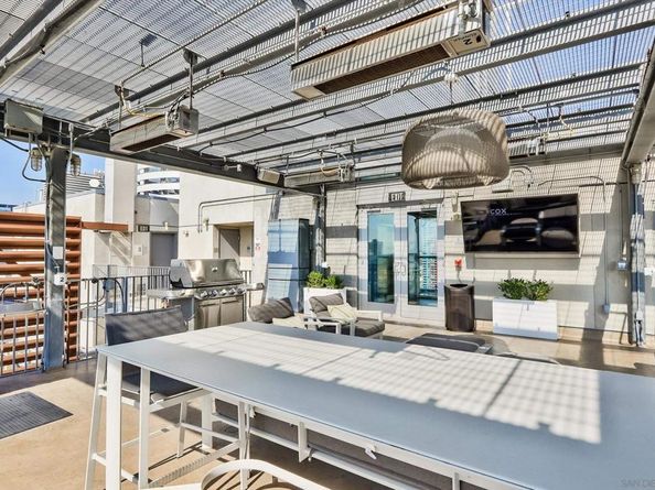 350 11th Ave 922, San Diego CA 92101