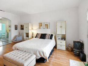 16430 Avenida Venusto D, San Diego CA 92128