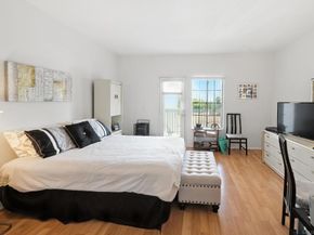 16430 Avenida Venusto D, San Diego CA 92128