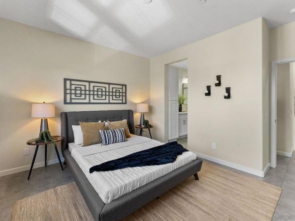 2184 Cosmo Way, San Marcos CA 92078