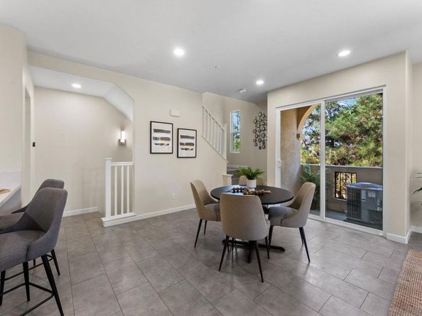 2184 Cosmo Way, San Marcos CA 92078