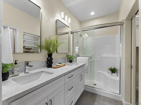 2184 Cosmo Way, San Marcos CA 92078