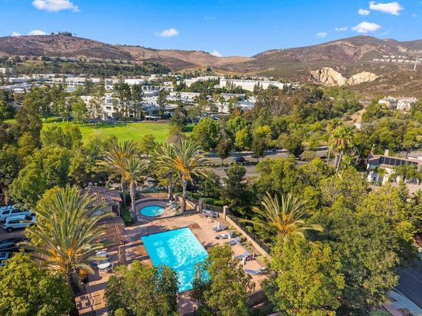 2184 Cosmo Way, San Marcos CA 92078