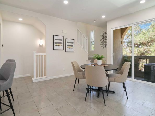 2184 Cosmo Way, San Marcos CA 92078