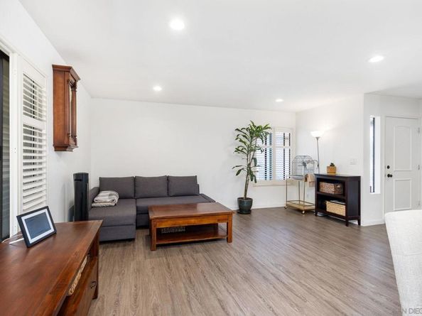 8446 Summerdale Rd D, San Diego CA 92126
