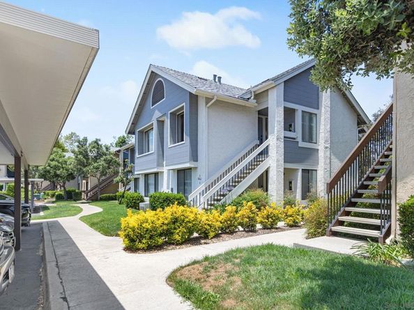 8446 Summerdale Rd D, San Diego CA 92126
