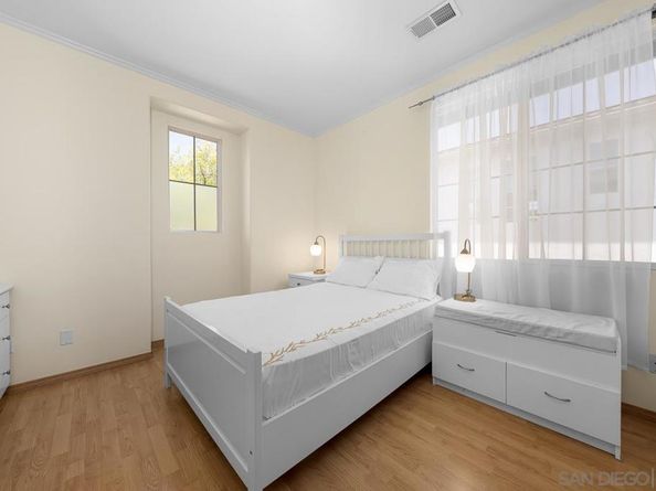 1175 Santa Olivia Rd, Chula Vista CA 91913