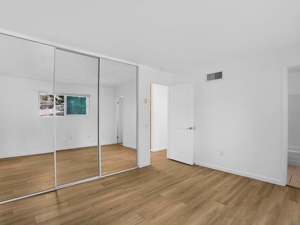 6333 College Grove Way 13106, San Diego CA 92115