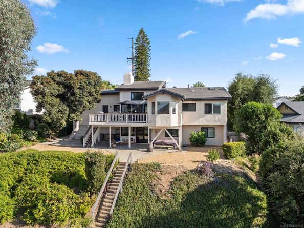 17924 Saint Andrews Dr, Poway CA 92064