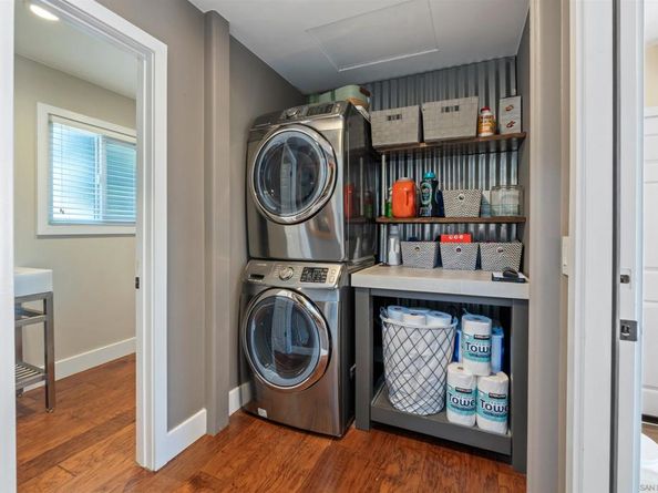 17924 Saint Andrews Dr, Poway CA 92064