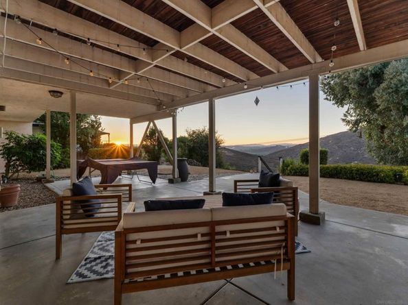 17924 Saint Andrews Dr, Poway CA 92064