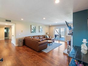 17924 Saint Andrews Dr, Poway CA 92064