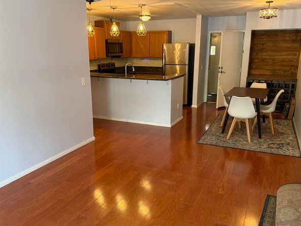 6131 Rancho Mission Rd 101, San Diego CA 92108