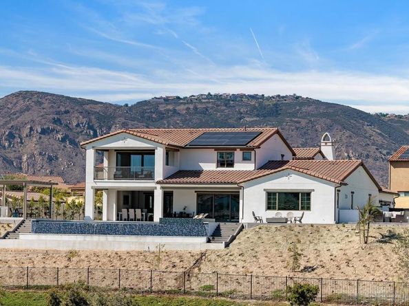 8451 Hidden Cove Way, San Diego CA 92127