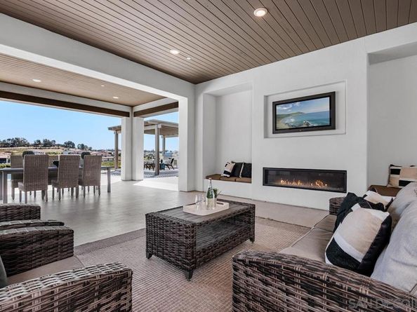 8451 Hidden Cove Way, San Diego CA 92127