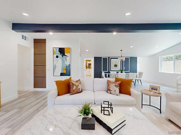 873 Towne Street, Costa Mesa CA 92627
