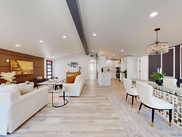873 Towne Street, Costa Mesa CA 92627