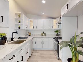873 Towne Street, Costa Mesa CA 92627