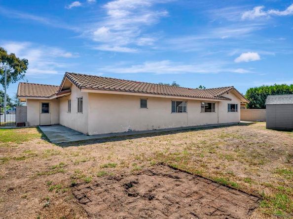 8838 La Jolla Scenic Dr N, La Jolla CA 92037