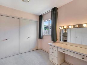8838 La Jolla Scenic Dr N, La Jolla CA 92037