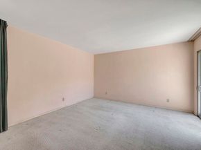 8838 La Jolla Scenic Dr N, La Jolla CA 92037