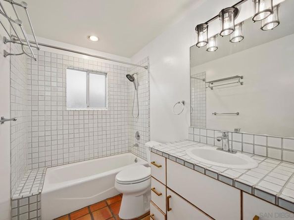 615 S Clementine St, Oceanside CA 92054