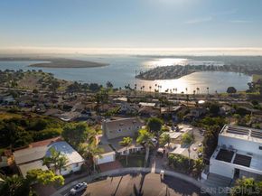 3212 Donley St, San Diego CA 92117