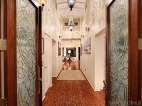 3212 Donley St, San Diego CA 92117