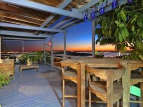 3212 Donley St, San Diego CA 92117