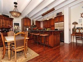 3212 Donley St, San Diego CA 92117