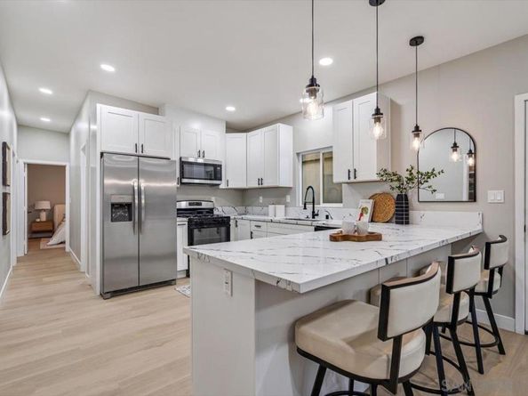 6388 Anvil Lake Ave, San Diego CA 92119
