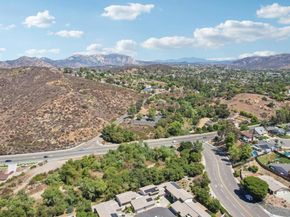 9055 Calle Lucia, Lakeside CA 92040