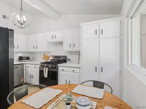 9055 Calle Lucia, Lakeside CA 92040