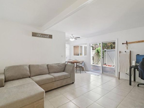 9055 Calle Lucia, Lakeside CA 92040