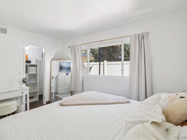 9055 Calle Lucia, Lakeside CA 92040