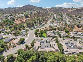 9055 Calle Lucia, Lakeside CA 92040