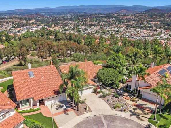 16396 Avenida Suavidad, San Diego CA 92128