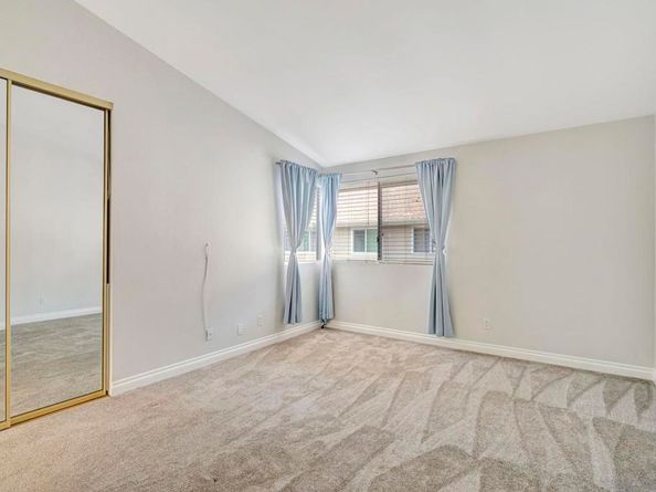 3047 Old Bridgeport Way, San Diego CA 92111