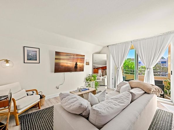 3941 Nobel Dr 174, San Diego CA 92122