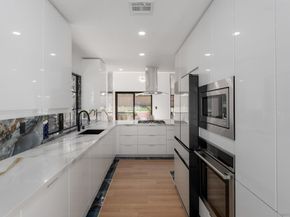 3510 Voyager Cir, San Diego CA 92130